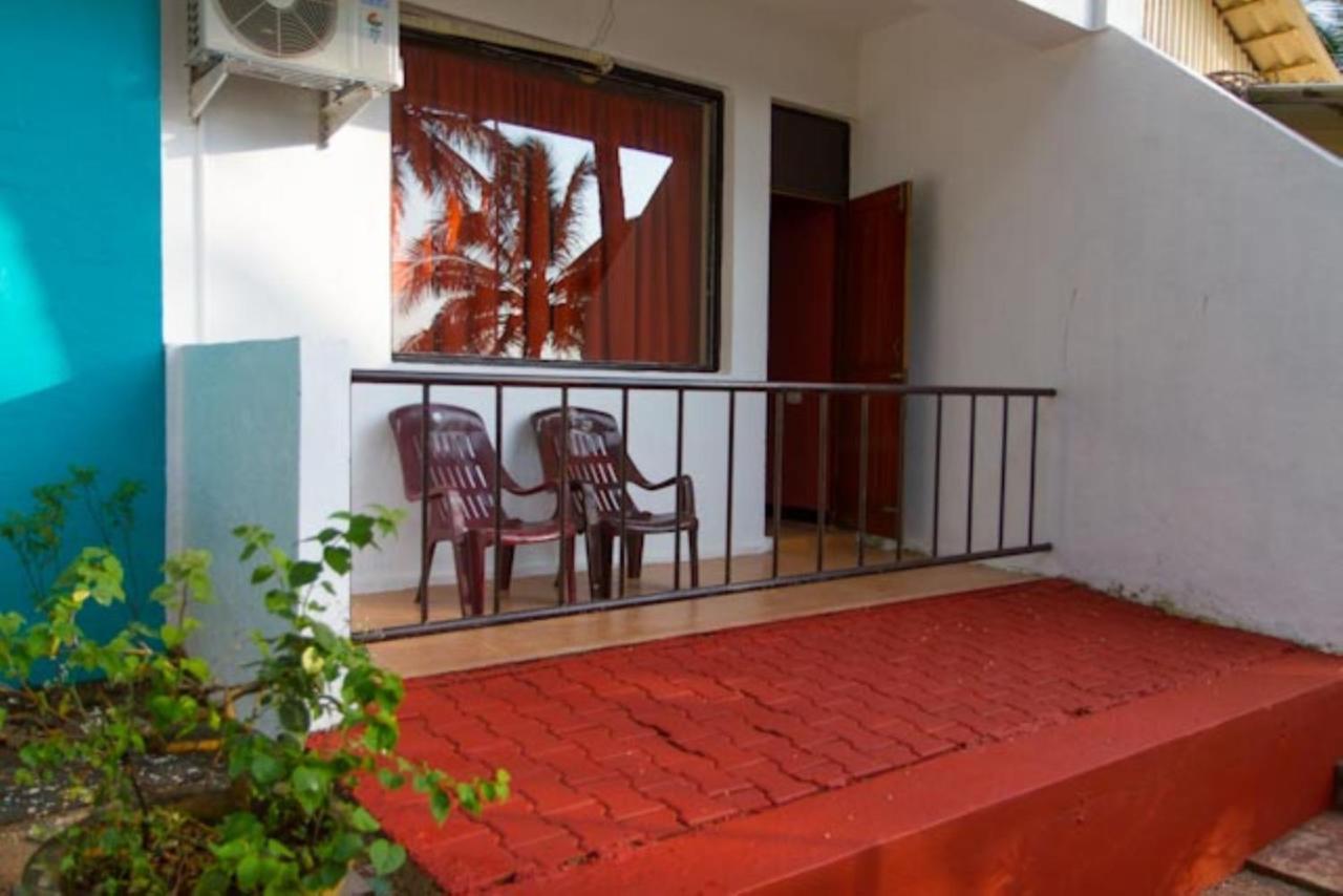 Swimsea Beach Resort, A Beach Property Panaji Zewnętrze zdjęcie